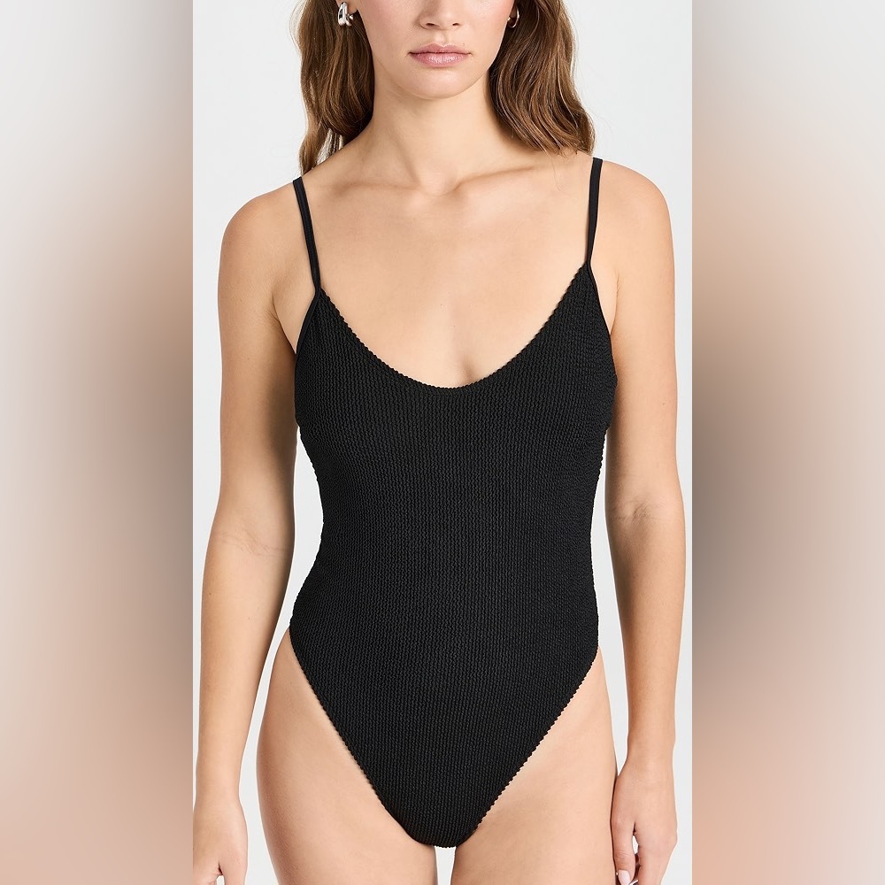 Good American Always Fits One piece swimsuit adjustable straps size S/M